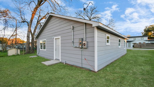 Houston 1-story, 3-bed 10218 Morocco Road-idx