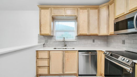 Houston 1-story, 3-bed 10218 Morocco Road-idx