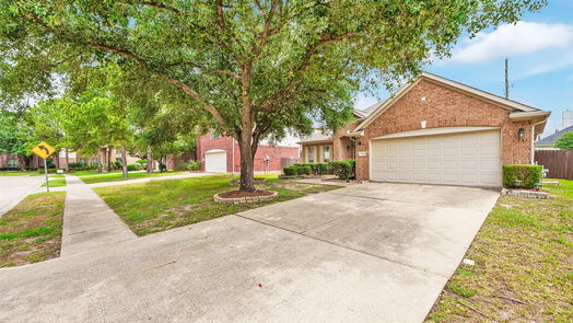 Houston 1-story, 3-bed 6738 Emerald Shire Lane-idx