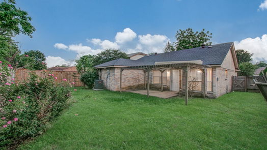 Houston 1-story, 3-bed 7534 Stone Pine Lane-idx