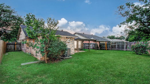 Houston 1-story, 3-bed 7534 Stone Pine Lane-idx