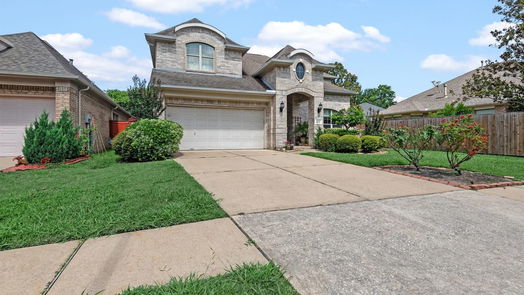 Houston 2-story, 4-bed 6615 Redberry Glen Lane-idx