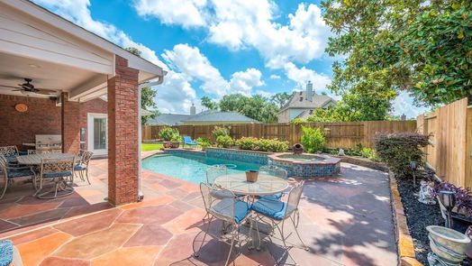 Houston 2-story, 3-bed 5602 Lake Place Drive-idx