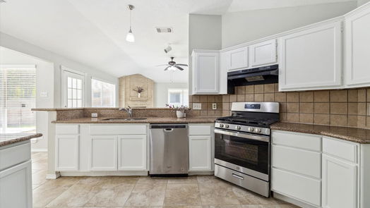 Houston 1-story, 3-bed 13615 Harpers Bridge Drive-idx