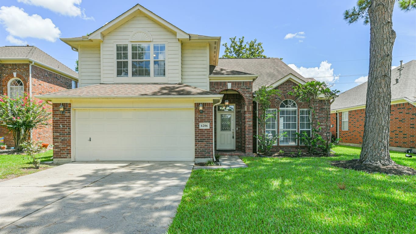 Houston 2-story, 3-bed 6206 Summerville Lane-idx