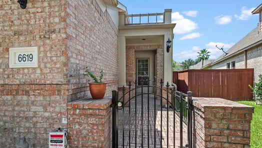 Houston 1-story, 4-bed 6619 Boxwood Bridge Bridge-idx