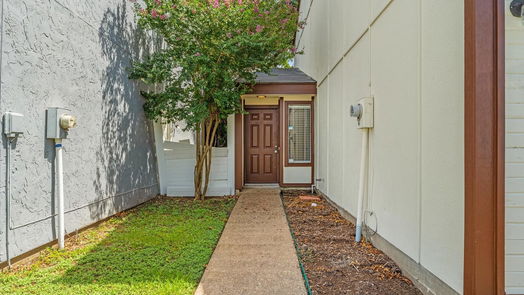 Houston 2-story, 3-bed 10323 Rockcrest Drive-idx