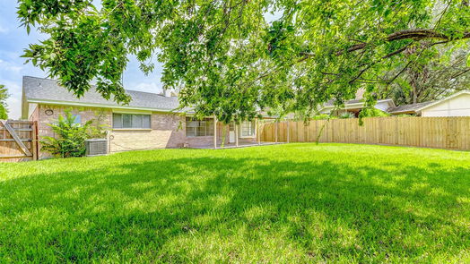 Houston 1-story, 4-bed 7519 Andiron Circle-idx