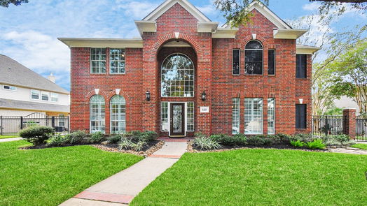 Houston 2-story, 5-bed 5331 Indian Shores Lane-idx