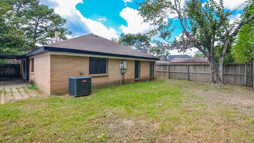 Houston 1-story, 3-bed 5206 E Pagewick Drive-idx