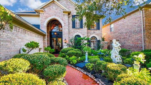 Houston 2-story, 4-bed 5422 Lake Place Drive-idx