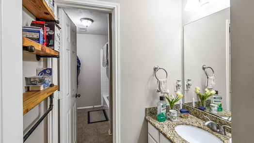 Houston null-story, 4-bed 7115 NE Verde Meadow Court-idx