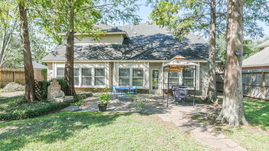 Houston 2-story, 4-bed 6114 Summerville Lane-idx