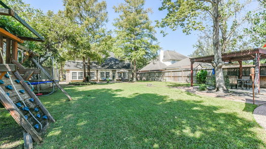 Houston 2-story, 4-bed 6114 Summerville Lane-idx