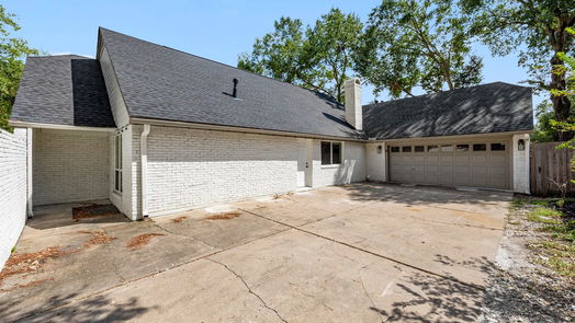 Houston 2-story, 4-bed 10203 Meadow Lake Lane-idx