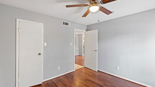 Houston 1-story, 1-bed 11201 Lynbrook Drive 3837-idx