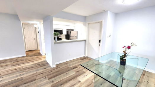 Houston 2-story, 2-bed 3055 Walnut Bend Lane 25-idx