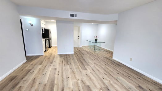 Houston 2-story, 2-bed 3055 Walnut Bend Lane 25-idx