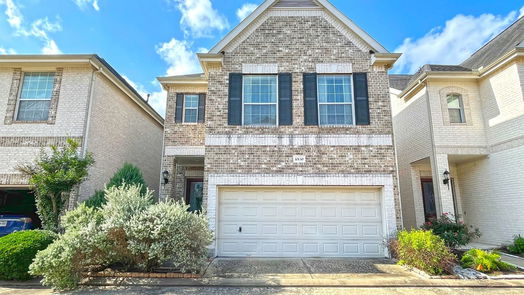Houston 2-story, 3-bed 10130 Holly Chase Drive-idx