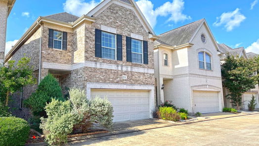 Houston 2-story, 3-bed 10130 Holly Chase Drive-idx