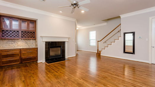 Houston 2-story, 3-bed 10130 Holly Chase Drive-idx