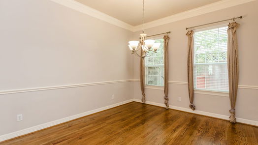 Houston 2-story, 3-bed 10130 Holly Chase Drive-idx
