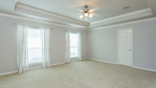 Houston 2-story, 3-bed 10130 Holly Chase Drive-idx