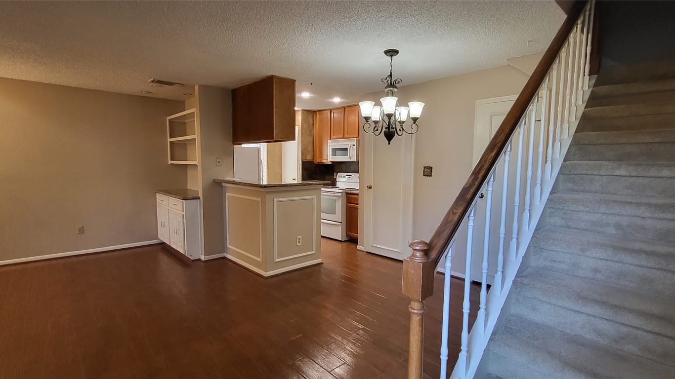 Houston 2-story, 1-bed 10615 Briar Forest Drive 501-idx