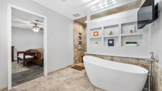 Houston 1-story, 4-bed 10703 Riverview Drive-idx