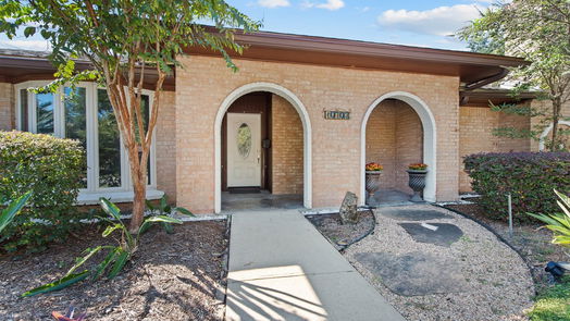 Houston 1-story, 4-bed 10703 Riverview Drive-idx