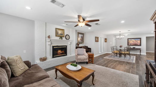 Houston 1-story, 4-bed 10703 Riverview Drive-idx