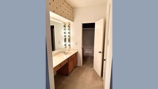 Houston 2-story, 2-bed 316 Wilcrest Drive-idx