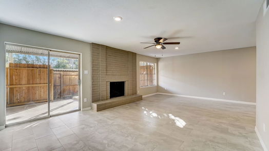 Houston 2-story, 3-bed 1669 W Sam Houston Parkway S-idx