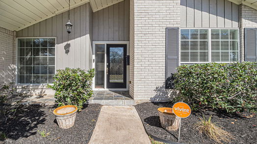 Houston 1-story, 3-bed 10730 Lynbrook Drive-idx