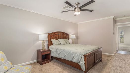 Houston 1-story, 3-bed 10730 Lynbrook Drive-idx