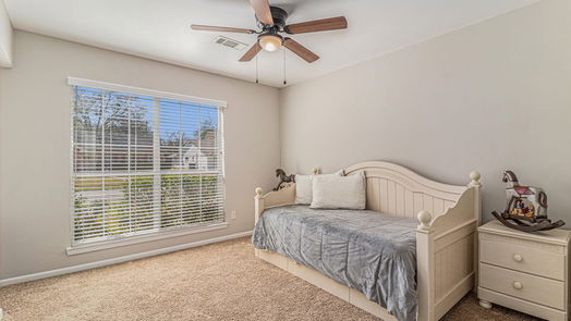 Houston 1-story, 3-bed 10730 Lynbrook Drive-idx