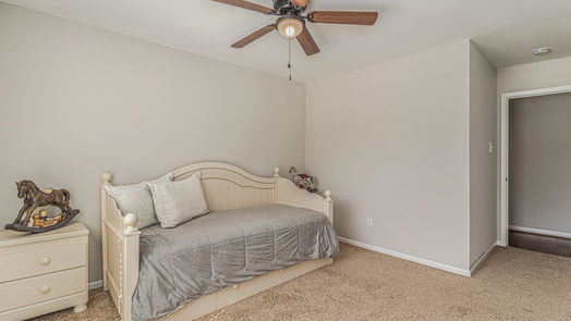 Houston 1-story, 3-bed 10730 Lynbrook Drive-idx