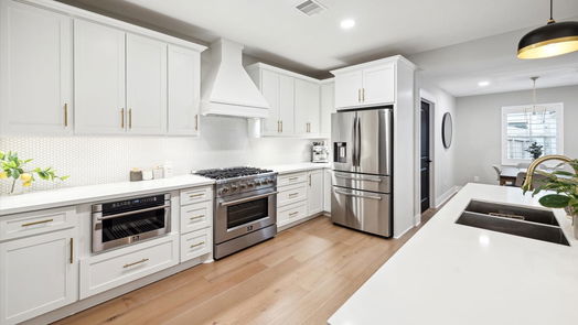 Houston 1-story, 4-bed 10614 Holly Springs Drive-idx