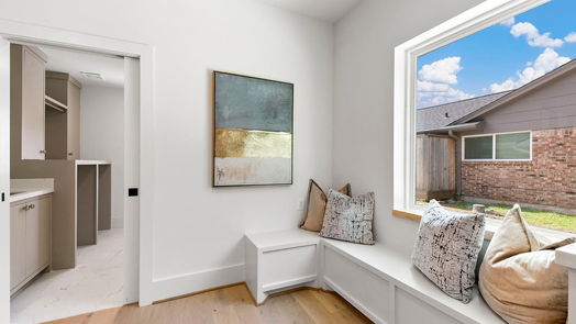 Houston 1-story, 4-bed 10719 Lynbrook Drive-idx