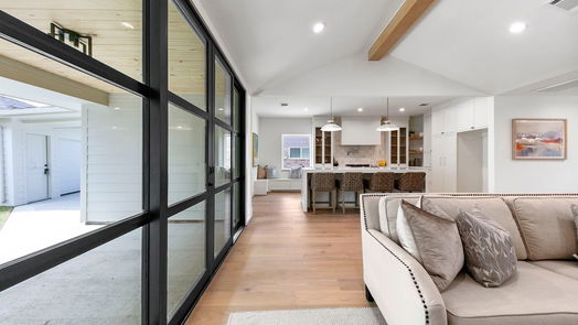 Houston 1-story, 4-bed 10719 Lynbrook Drive-idx