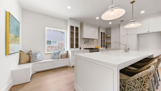 Houston 1-story, 4-bed 10719 Lynbrook Drive-idx