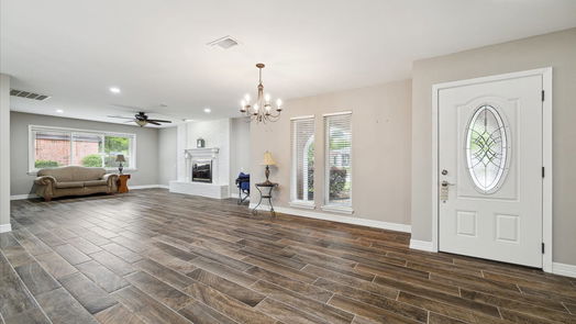 Houston 1-story, 4-bed 10703 Riverview Drive-idx