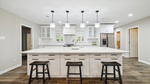 Houston 1-story, 4-bed 10703 Riverview Drive-idx