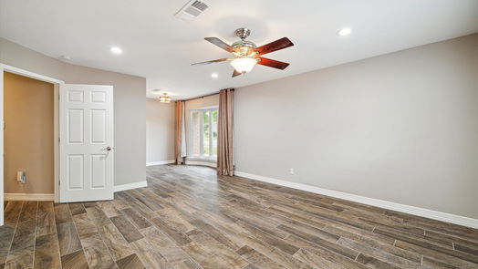 Houston 1-story, 4-bed 10703 Riverview Drive-idx