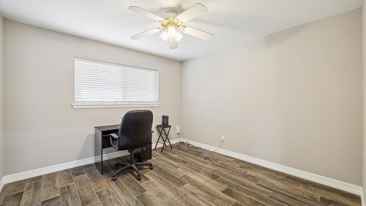 Houston 1-story, 4-bed 10703 Riverview Drive-idx