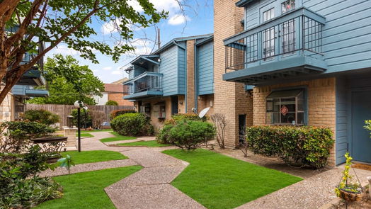 Houston 2-story, 2-bed 10001 Westpark Drive 19-idx