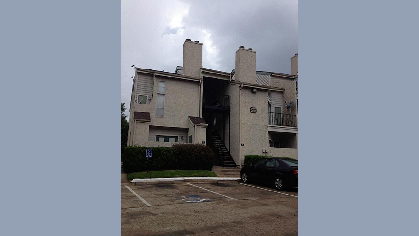 Houston 2-story, 2-bed 10855 Meadowglen Lane 1030-idx