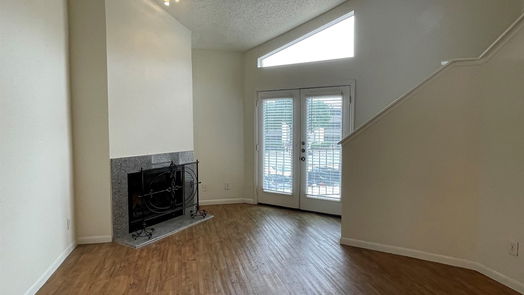 Houston 2-story, 2-bed 10855 Meadowglen Lane 1030-idx