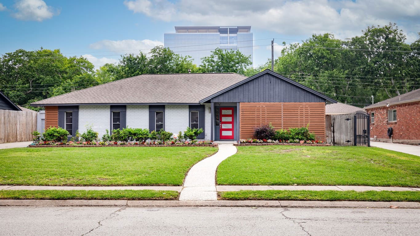 Houston 1-story, 3-bed 2211 Blue Willow Drive-idx