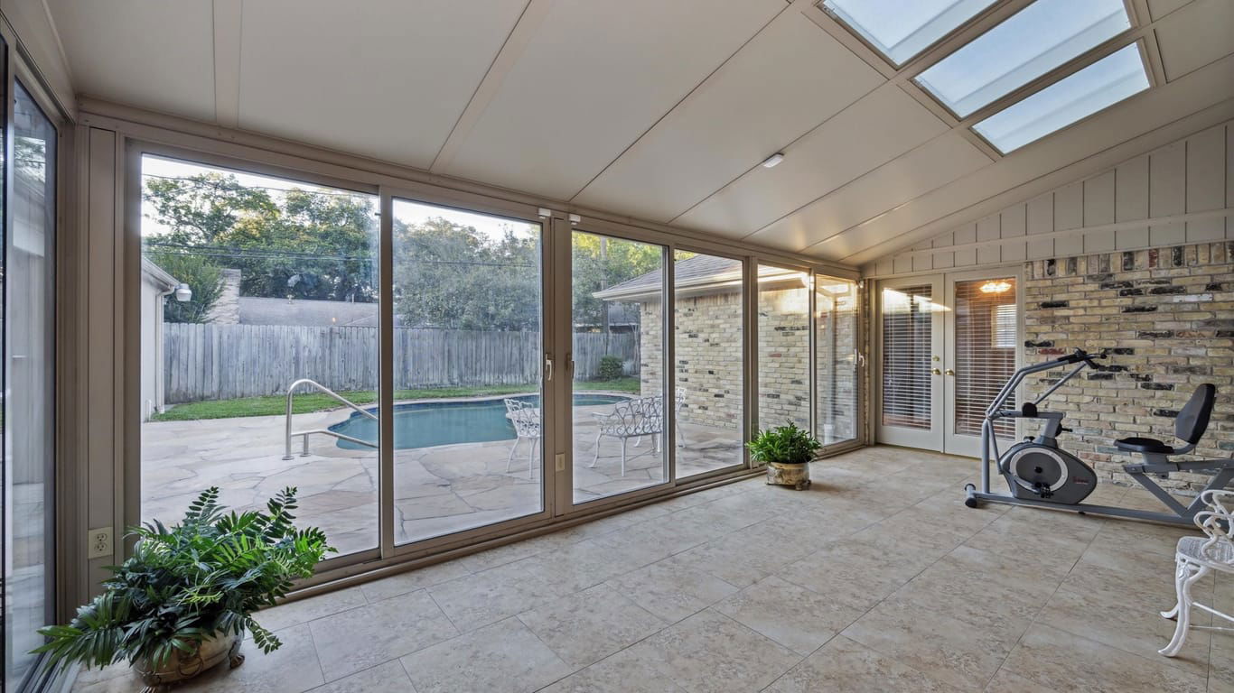 Houston 1-story, 3-bed 10038 Locke Lane-idx